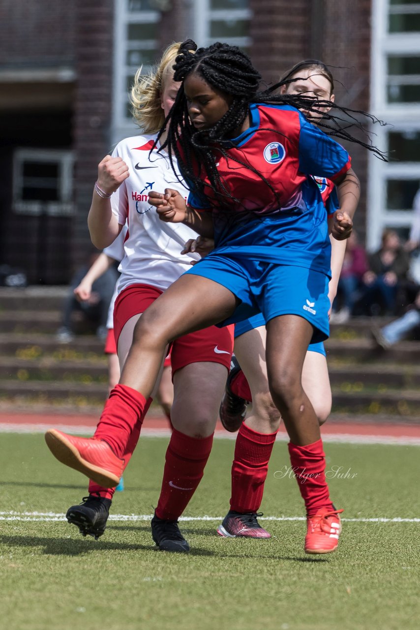 Bild 127 - wCJ Walddoerfer 2 - VfL Pinneberg 2 : Ergebnis: 7:0